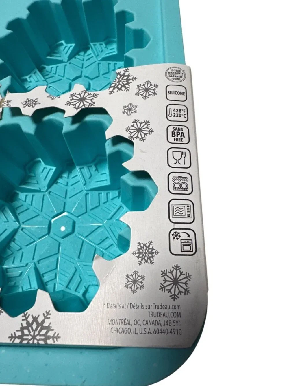Trudeau Jumbo Snowflake Silicone Cupcake Pan For Baking & Decorating BPA-Free